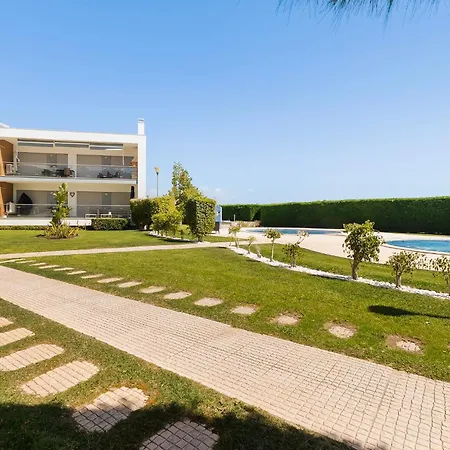 Apartamento Luxury Condo-pool With Ac And Pool, Close To The By Algarve Dream Holidays